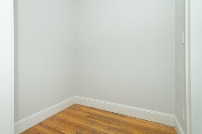 Foto del edificio - 136 Highland Ave