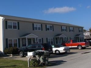 Primary Photo - 119 Center Dr