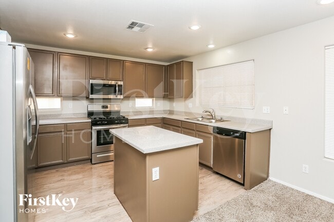 Foto del edificio - 4633 N Sergeant Ct