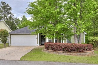 Building Photo - 1021 Mansford Ln