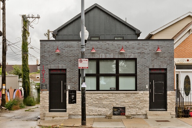 Building Photo - 1013 W 18th St