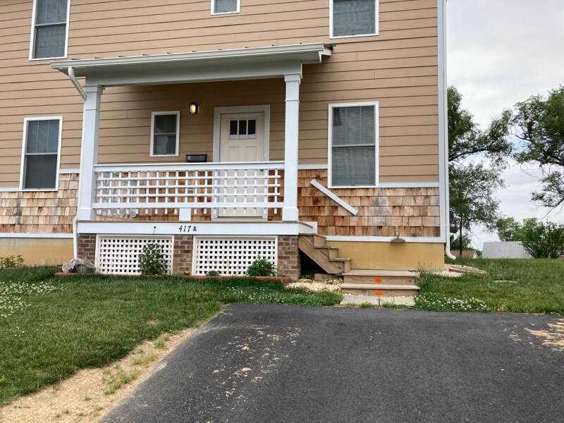 417 Florence Ave, Waynesboro, VA 22980 Townhome Rentals in Waynesboro