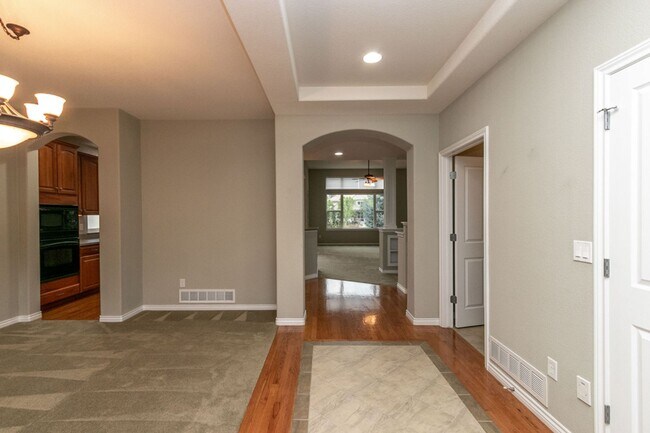 Foto del edificio - Beautiful ranch style patio home in Fox Meadows golf community.