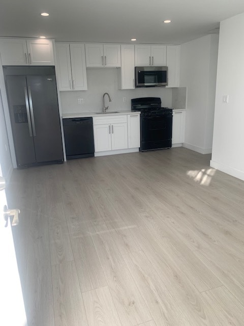 Kitchen - 11519 Balboa Blvd