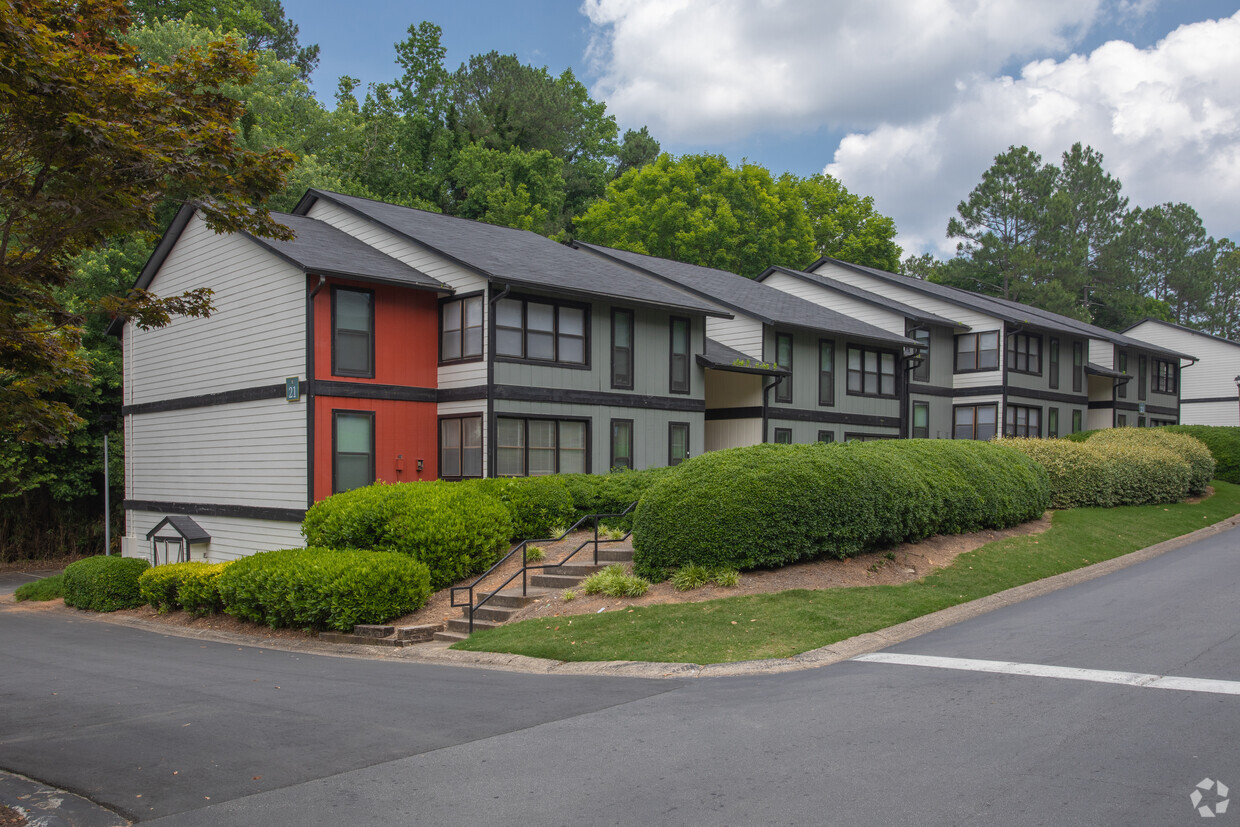 Arbors at East Cobb - 1805 Roswell Rd Marietta, GA | Apartments.com