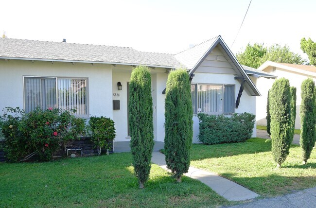 Foto del edificio - 5524 Temple City Blvd