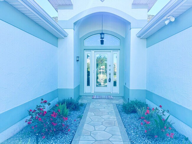 Foto del edificio - Live The Villages life: 3Bedrooms/2Baths furnished home with all the premier recreation access!