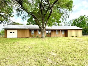 Building Photo - 4902 Mill Creek Rd