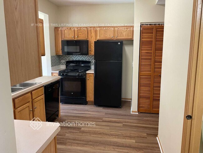 Foto del edificio - 3803 Adesso Ln