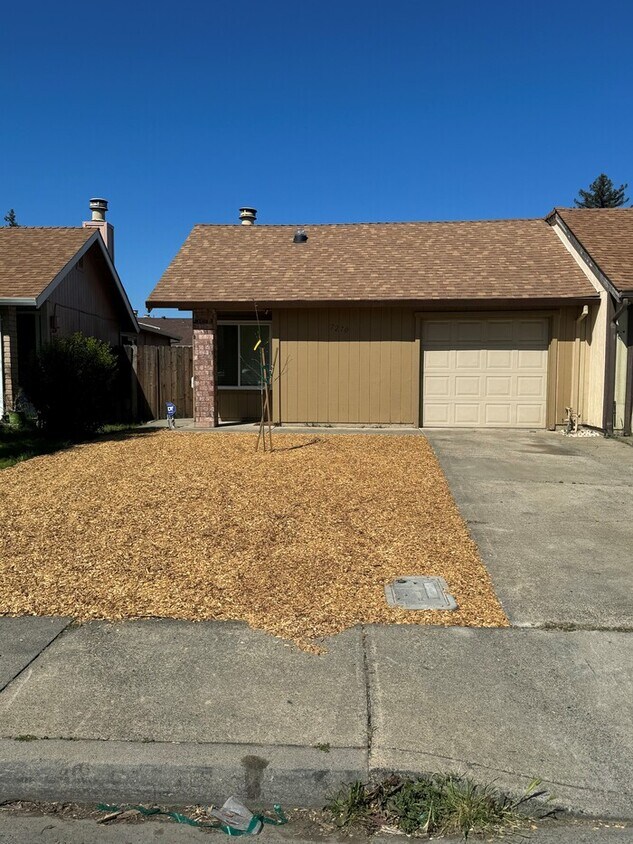 Primary Photo - Newly renovated 2 bedroom 2 bath