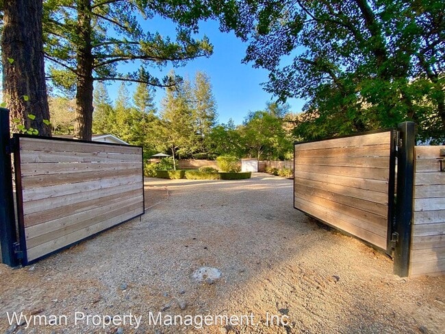 Building Photo - 2 br, 2 bath House - 128 Rose Lane