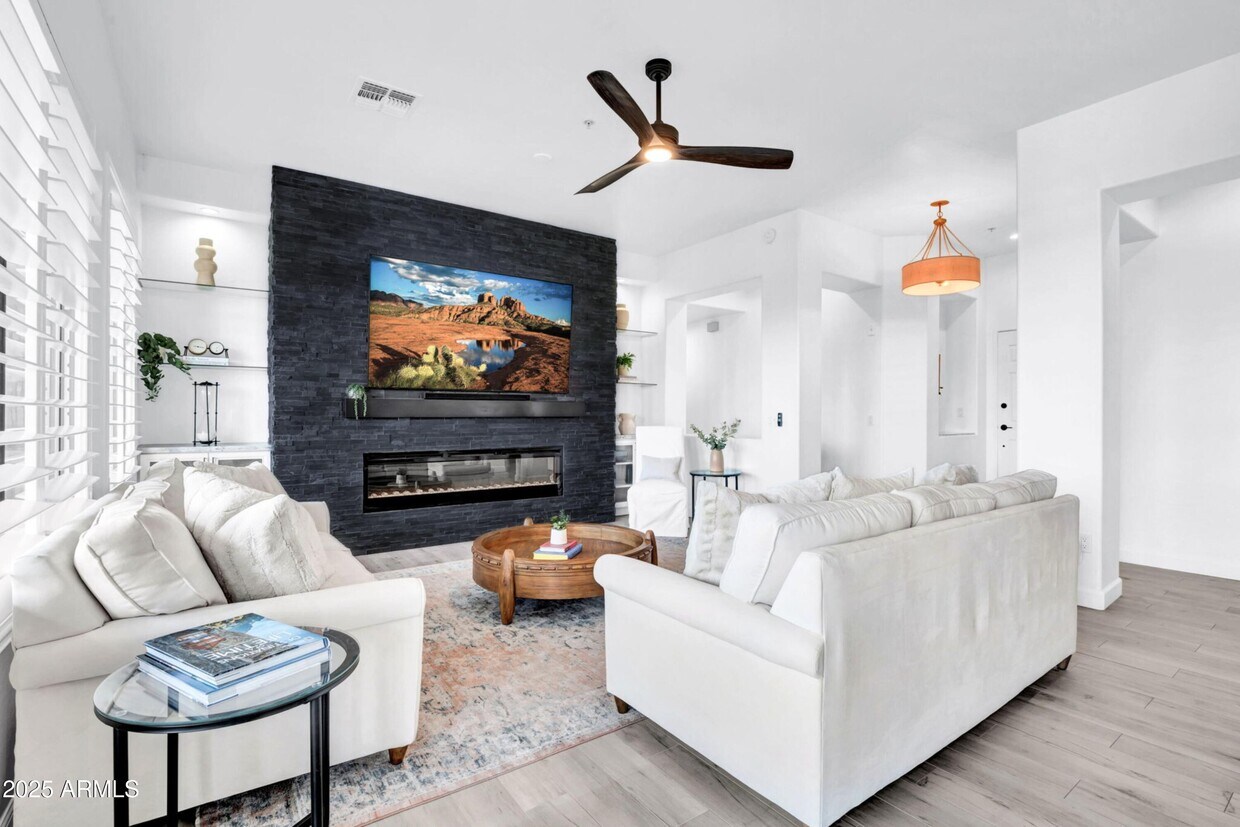 Foto principal - 2989 N 44th St