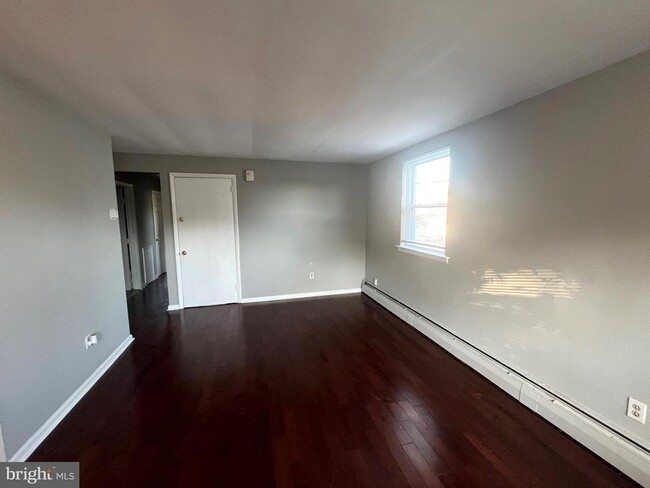 Foto del edificio - 4431 Aberdale Rd