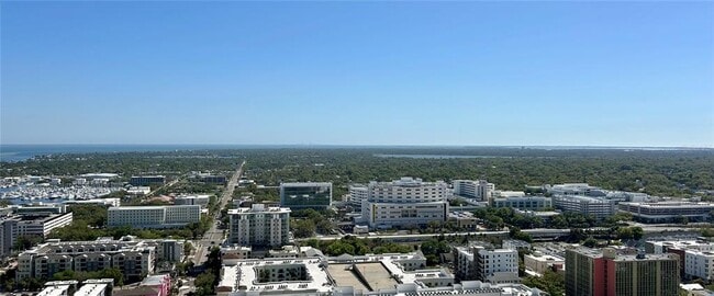 Foto del edificio - 400 Central Ave