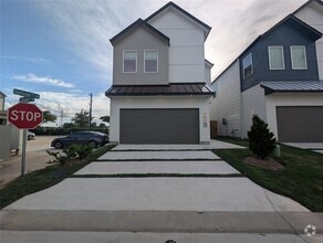 Building Photo - 12810 Cozumel Ln