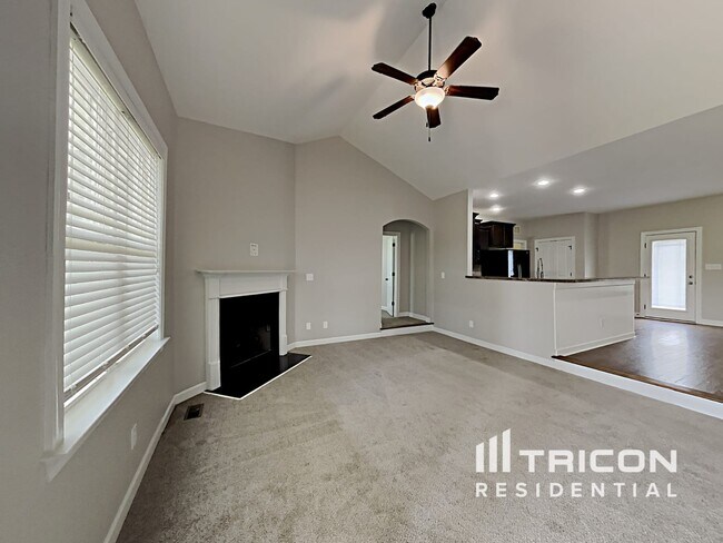 Building Photo - 54 Rocky Creek Ln