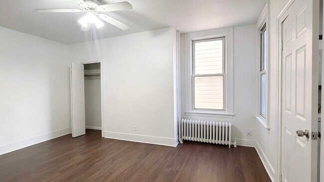 Foto del edificio - 110 Grant Ave