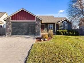 8924 Smoke Signal Way