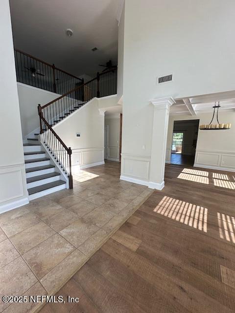 Foto del edificio - 738 W Kings College Dr