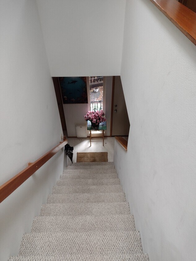 Foto del edificio - 34690 Nehalem Ave