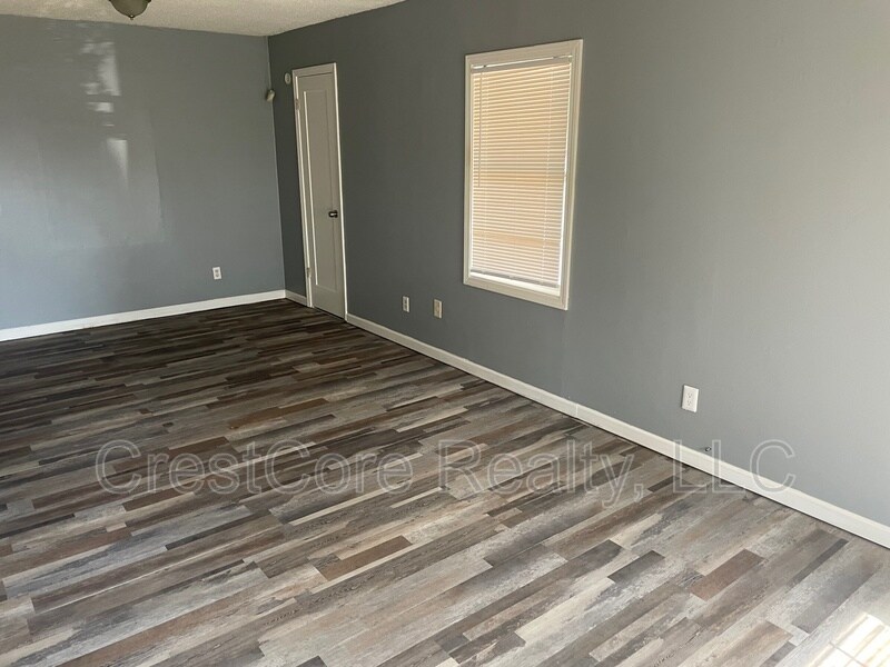 Foto principal - 1554 Ellsworth St