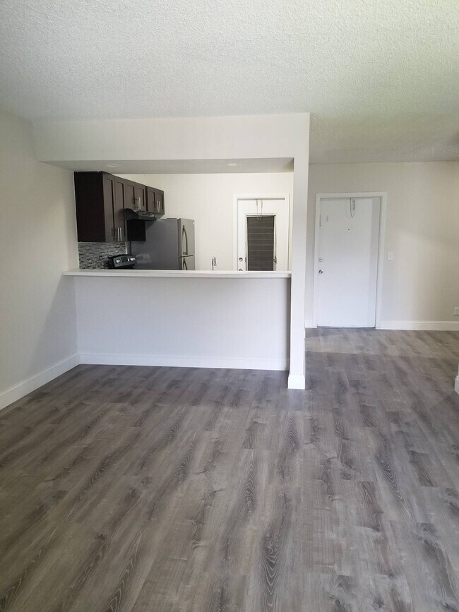 Brandon Palm Springs Apartment Homes Apartments in Palm Springs, FL