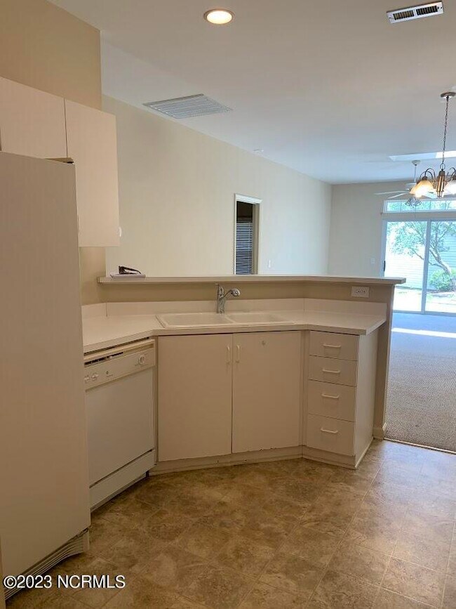 Building Photo - 3917 Mayfield Ct