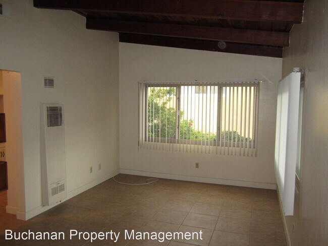 Building Photo - 2310-2316 Palermo Dr