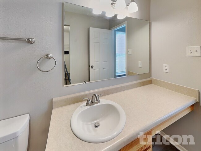 Foto del edificio - 9315 W Rising Sun Dr