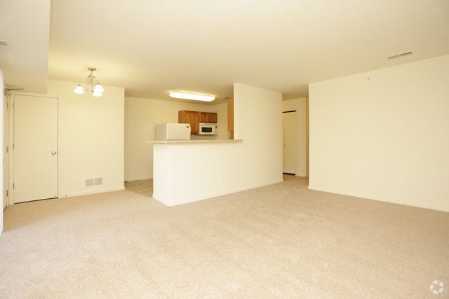 Apartamento de 2 habitaciones con cocina y lavadora - Arbor Lake Apartments