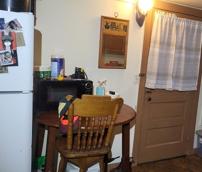 Foto del edificio - 1925 W 77th St