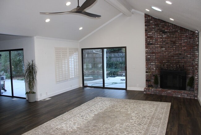 Building Photo - 7610 Woodborough Dr