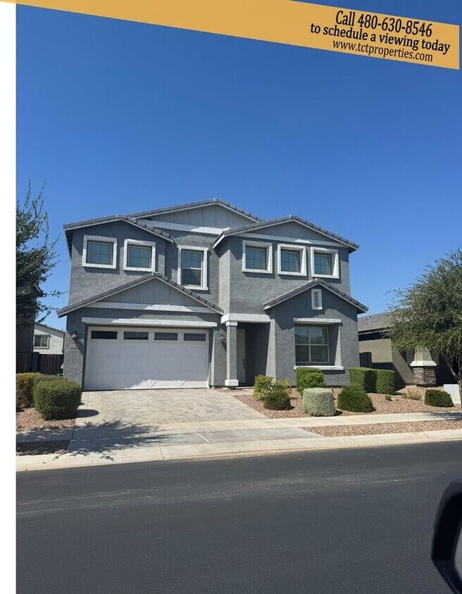 Primary Photo - Beautiful Fully Updated Home in Spur Cross !