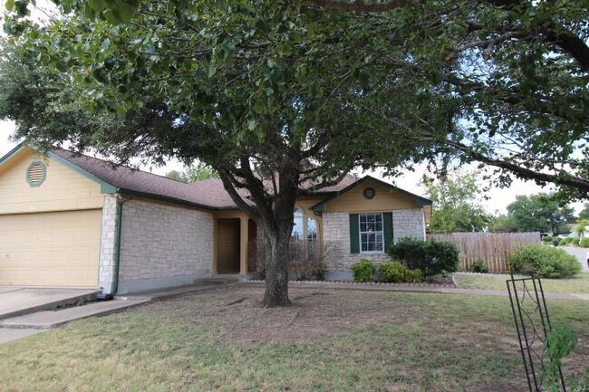 Foto del edificio - 2001 Southcreek Dr