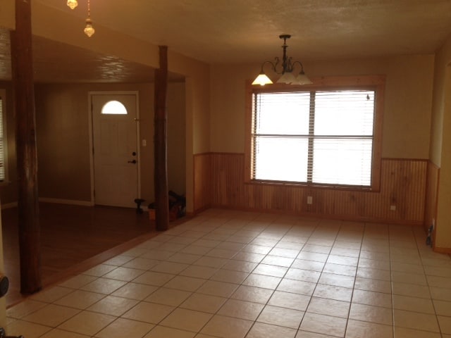 Living room & dinning room - 1240 S Brazos St