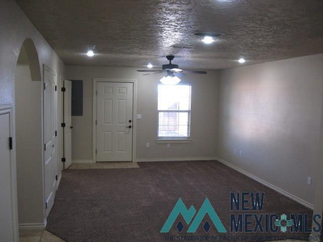 Foto del edificio - 105 Gayland Dr