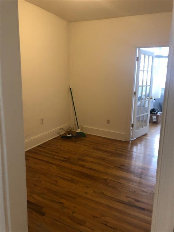 Foto del edificio - 409 Bloomfield St