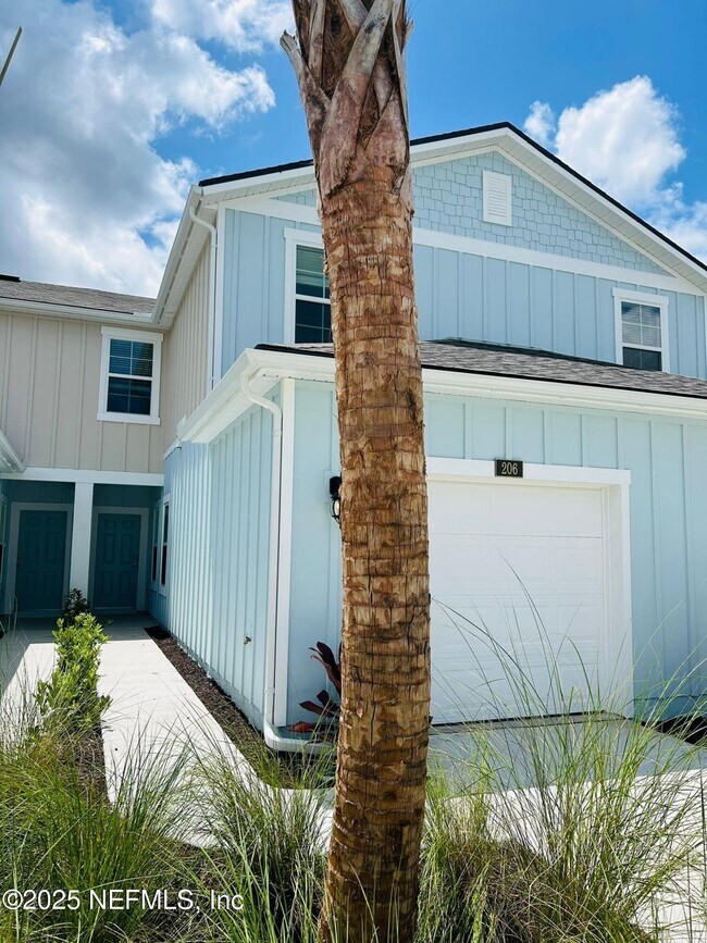 Foto del edificio - 206 Tidal Bch Ave