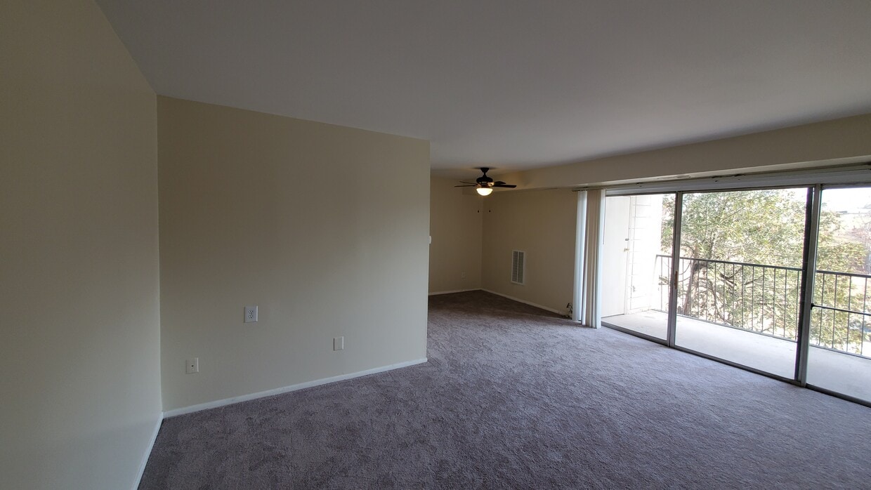 Photo - 7700 Arehart Dr (New Carrollton, MD)