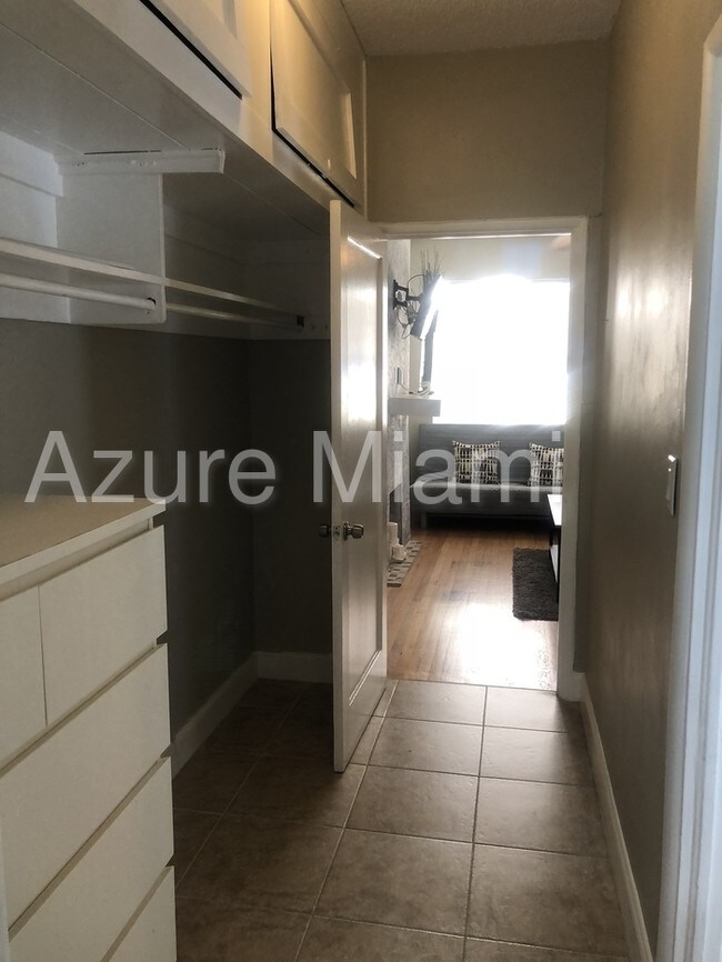 Modern Furnished South Beach Condo For Rent In Building Photo Modern Furnished South Beach Condo For Rent