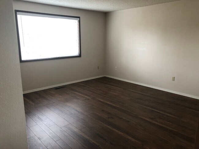 Foto del edificio - 4174 Marian Ct