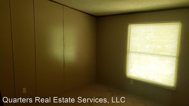 Building Photo - 3 br, 2 bath House - 131 Sheets Tr.