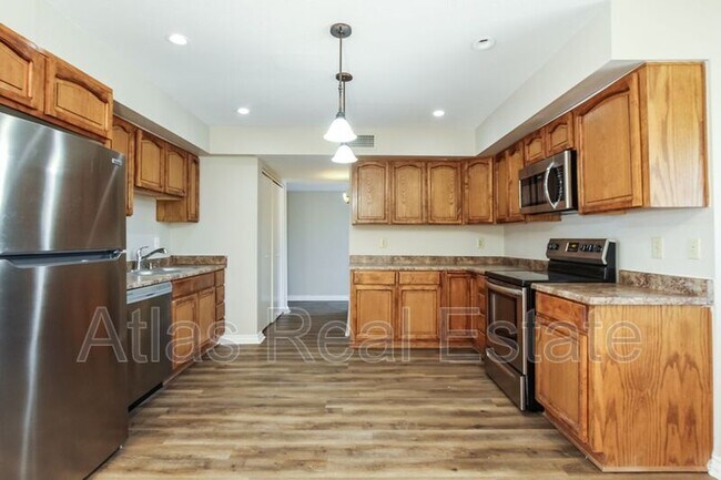 Building Photo - 3536 W Caribbean Ln