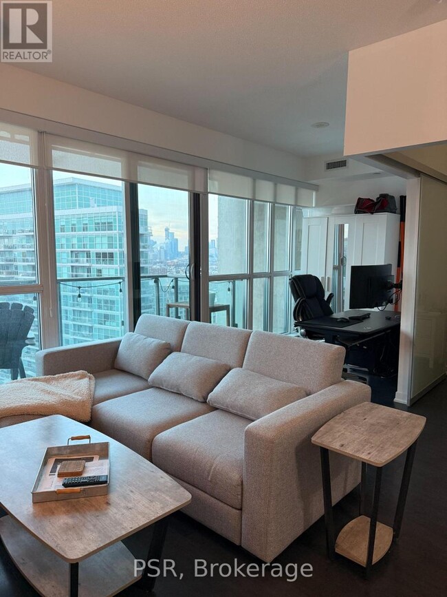 Photo du bâtiment - 150 E Liberty St