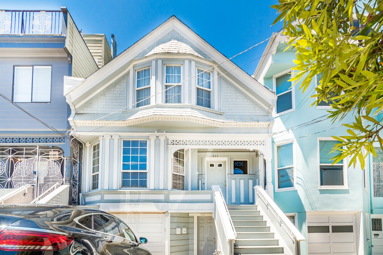 Primary Photo - 511 2nd Ave