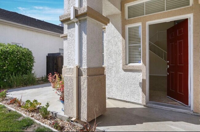 Building Photo - 1119 Cherry Blossom Ln