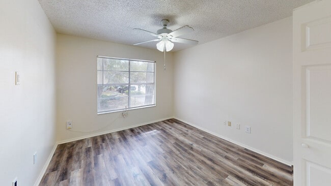Interior Photo - Lakewood Place