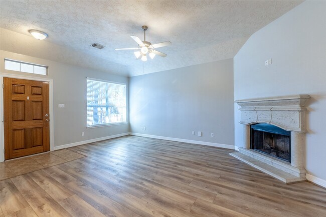 Building Photo - 11510 Alcott Dr