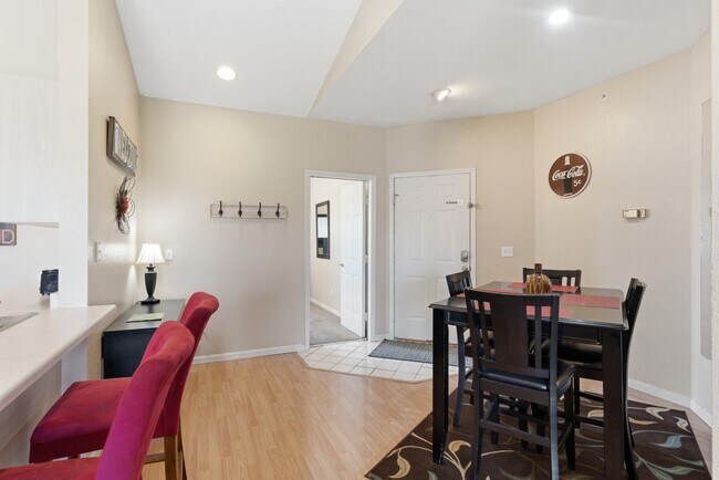 Foto del edificio - 835 Fairview St