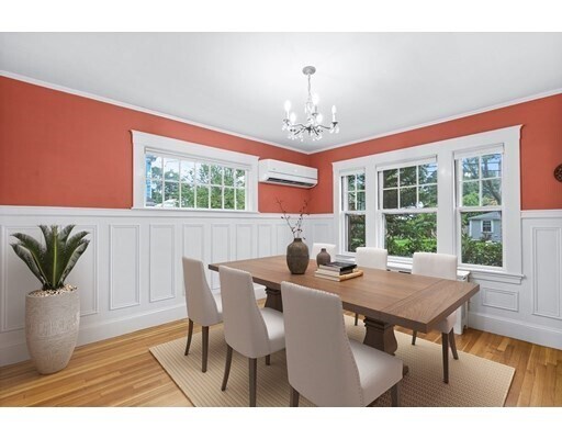Building Photo - 154 Randlett Park